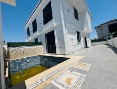 Didim Altınkum Çamlık Mahallesi Satılık Havuzlu Villa