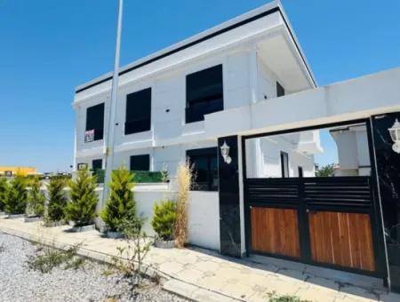 Didim Altınkum Çamlık Mahallesi Satılık Havuzlu Villa