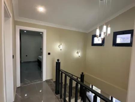 Didim Altınkumda Satılık 4+1 Ayrı Mutfak Havuzlu Müstakil Villa