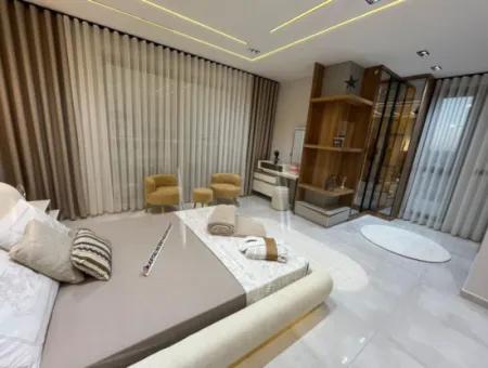 Didim Efeler Mahallesinde Satılık Müstakil Villa