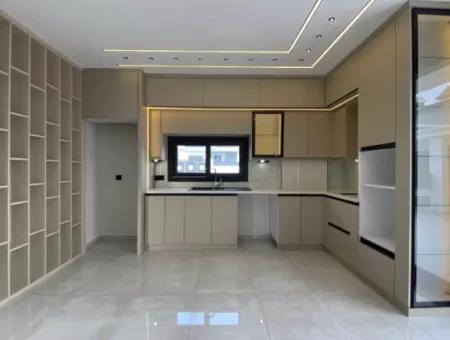 Didim Hisar Mahallesinde Satılık Havuzlu 3+1 Villa