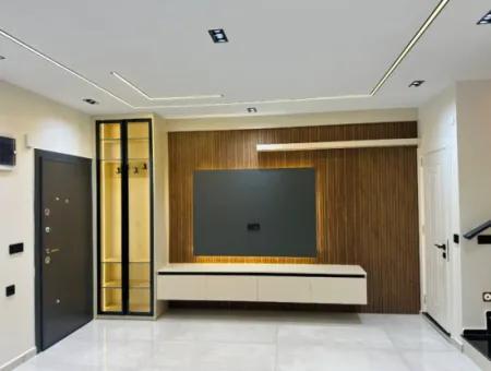 Didim Hisar Mahallesinde Satılık Havuzlu 3+1 Villa