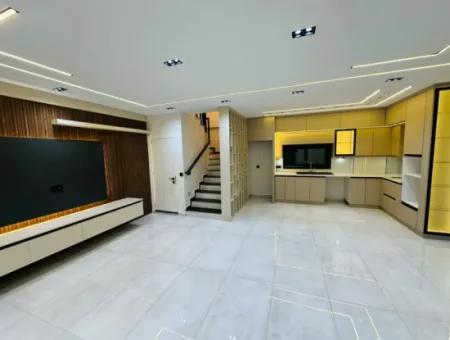 Didim Hisar Mahallesinde Satılık Havuzlu 3+1 Villa