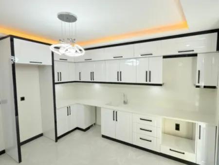 Aydın Didim’de Satılık 4+1 Ayrı Mutfaklı Havuzlu Fırsat Villa