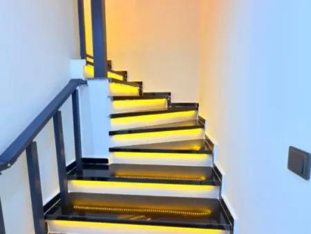 Aydın Didim’de Satılık 4+1 Ayrı Mutfaklı Havuzlu Fırsat Villa