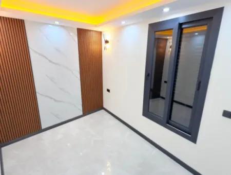 Aydın Didim’de Satılık 4+1 Ayrı Mutfaklı Havuzlu Fırsat Villa