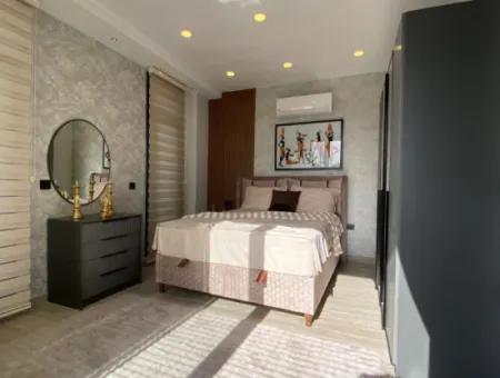 Didim Efelerde Satılık 500 Mt Arsa İçinde 4+1 Lüks Villa