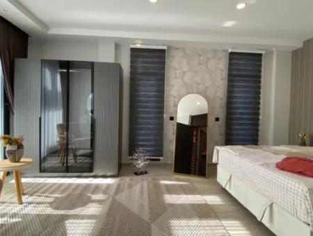 Didim Efelerde Satılık 500 Mt Arsa İçinde 4+1 Lüks Villa