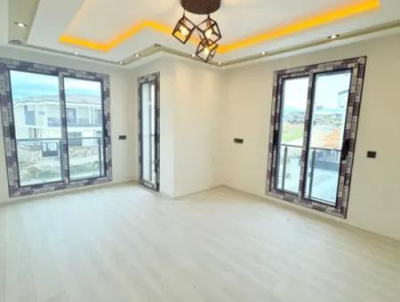 Aydın Didim Hisar’da Satılık Ultra Lüks 3+1 Havuzlu Villa