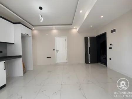 Didim Efeler Mahallesi'nde Merkezi Konumda Satılık Sıfır 1+1 Daire