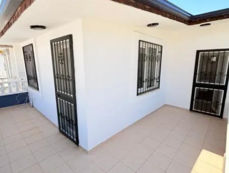 Didim Efeler Mahallesi’nde Satılık Ayrı Mutfak Görünümlü 4+1 Triplex Villa
