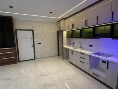 Çok İstenen O Villa  Didim Hisar Mahallesi’nde 3+1 Alt Katta Yatak Odalı Havuzlu Villa