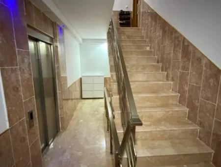 Didimde Satılık 3+1 Ayrı Mutfak Asansörlü Dubleks