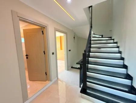 Didim Hisar Mahallesinde 4+1 Havuzlu Lüks Villa