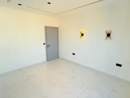Didim Efeler’de 3+1 Özel Havuzlu, Müstakil Bahçeli Yeni Lüks Villa