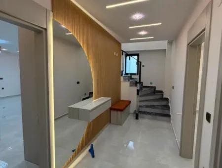 Didimde Satılık Tam Müstakil Villa – Ciddi Pazarlıklı!