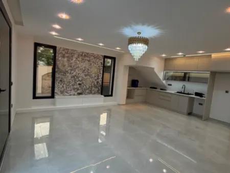 Didimde Satılık Tam Müstakil Villa – Ciddi Pazarlıklı!