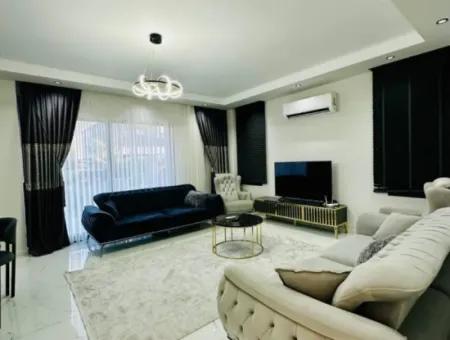 Didim’de 3+1 Ayrı Mutfak Full Eşyalı Havuzlu Villa