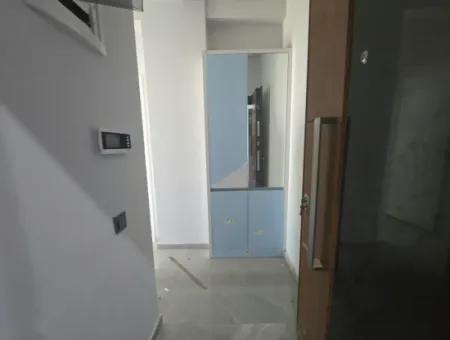 Didim Altınkum’da Havuzlu Sitede, Asansörlü Binada Köşe Konumlu 2+1 Daire