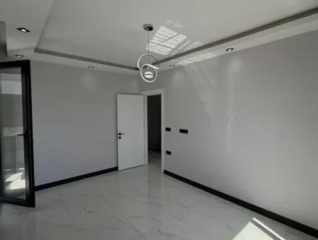 Didim Hisar Mahallesi’nde Deniz Manzaralı Triplex 3+1 Villa