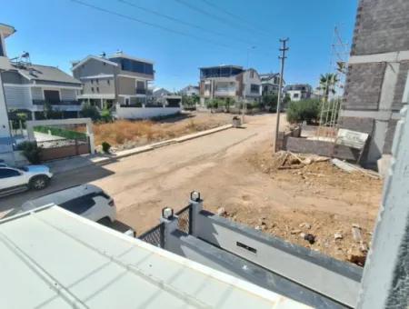Didim Hisar Mahallesi’nde Ön Cephe 3+1 Teraslı Villa