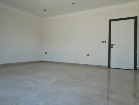Didim Hisar Mahallesi’nde Ön Cephe 3+1 Teraslı Villa