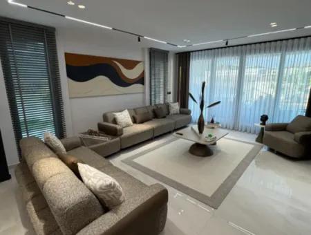 Didim Efeler’de 500 M² Arsa Üzerinde Tam Müstakil 4+1 Villa