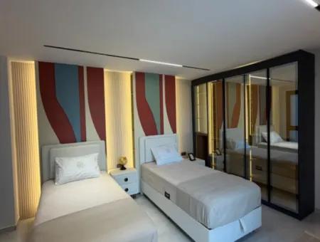 Didim Efeler’de 500 M² Arsa Üzerinde Tam Müstakil 4+1 Villa