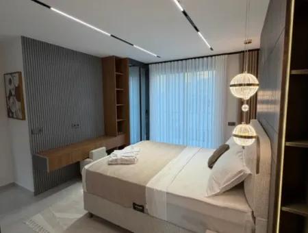Didim Efeler’de 500 M² Arsa Üzerinde Tam Müstakil 4+1 Villa