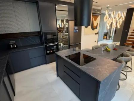 Didim Efeler’de 500 M² Arsa Üzerinde Tam Müstakil 4+1 Villa